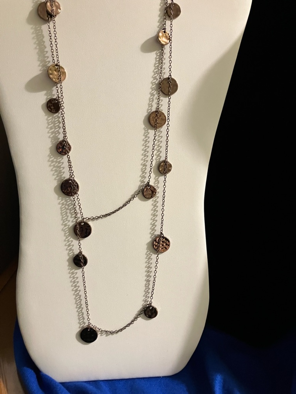 Daisy Fuentes copper Layered Disc Necklace